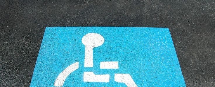 Krzesełko schodowe dla osób z niepełnosprawnością – pomoc w codziennym życiu