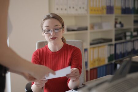 Księgowość firmowa a rola biura rachunkowego
