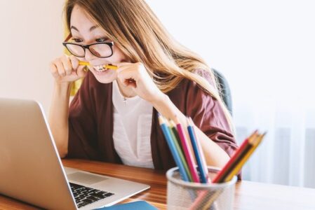 Podnoszenie kwalifikacji nauczycieli – podstawowe zasady