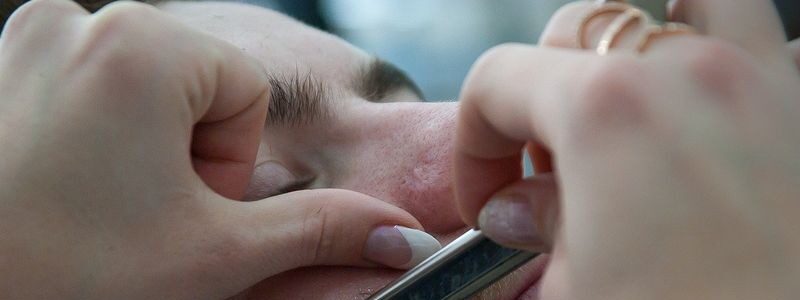 Żyletki do brzytwy i maszynki – czym się różnią?