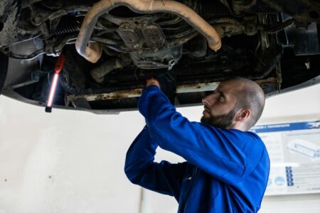 Specyfika pracy w mechanice samochodowej