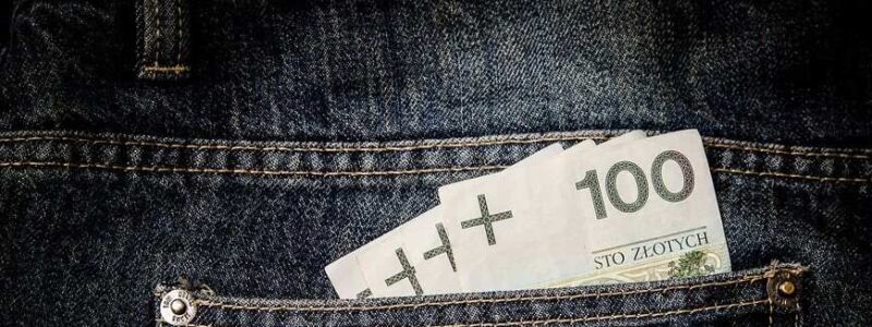 Zastosowanie kasoterminali w handlu i usługach